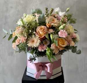 Букет в коробке Ферден - счастье в коробочке buket-v-korobke-ferden---schastye-v-korobochke