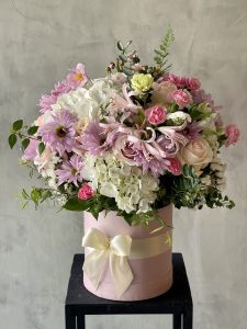 Цветы в коробке Акьярлар - всегда с тобой tsvety-v-korobke-akyyarlar---vsegda-s-toboy